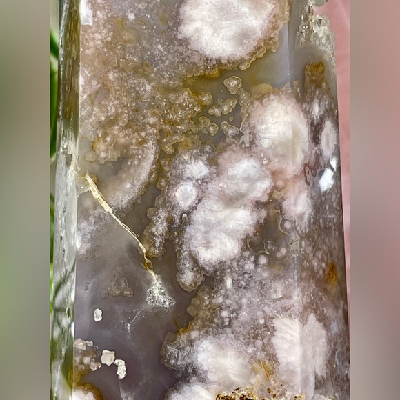 1123 Large Black Flower Agate Crystal Tower - Picture 5 of 14